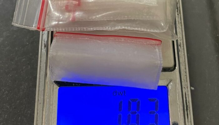 Sepasang Pengedar Sabu Diciduk di Kempas, Inhil Riau— 12 Paket Sabu Diamankan Polisi 2 WhatsApp Image 2025 07 09 at 17.09.01 f1ef27a2
