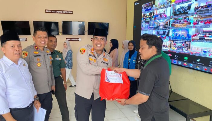 Jelang Ramadhan, Polres Tebo Bakti Sosial Polri Presisi Bersama Mahasiswa dan OKP 