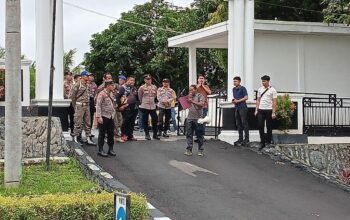 4 Poin Tuntutan Aliansi Pemuda Asal TEBO Didepan Kantor BKPSDM Tentang Dugaan Maladmistrasi P3K