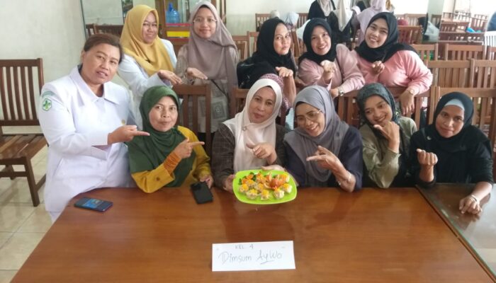 “Dimsum Aywo” dan Peran Kader Posyandu: Pelatihan PMT Lokal Bukittinggi Sumbar Jadi Sorotan!