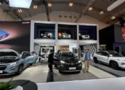 Suzuki Fronx Hadir di GIIAS 2025: SUV Coupe Kekinian yang Bikin Jatuh Cinta, SPK Tembus 4.000 Unit!