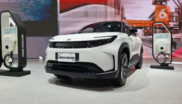 Toyota Urban Cruiser EV Resmi Mejeng di GIIAS 2025: SUV Listrik Keren, Siap Jadi Rival Berat?