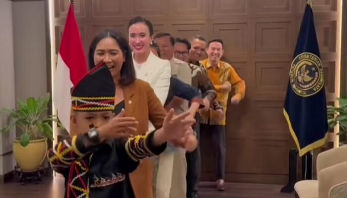 Pacu Jalur, Anak Viral, dan Janji Menteri: Kuansing Bersiap Jadi Panggung Wisata Dunia