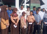 Wali Kota Ramlan dan BAZNAS Bukittinggi Salurkan Zakat Rp 1,2 Miliar untuk Pendidikan dan Kesehatan Warga 10 Wali Kota Ramlan dan BAZNAS Bukittinggi Salurkan Zakat Rp 1,2 Miliar untuk Pendidikan dan Kesehatan Warga