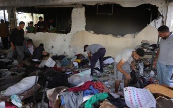 israel gempur sekolah di gaza sejumlah anak tewas 1752289114225 169