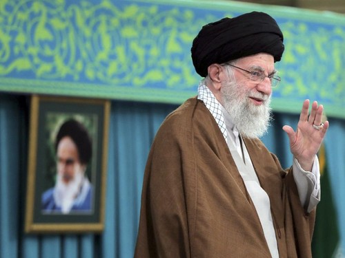 khamenei kobarkan semangat perlawanan usai serangan israel 3 43