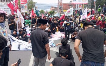 Tragedi Jakarta, Solidaritas Membara di Bukittinggi
